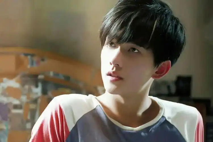 杨洋《左耳》 许弋