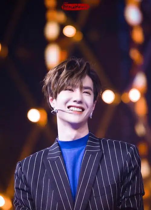 有王一博可爱图片头像吗