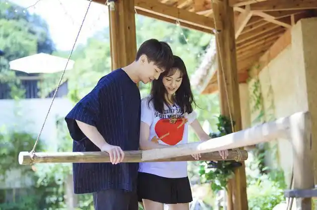 郑爽张恒曝分手 两人合开公司恋爱未满两年