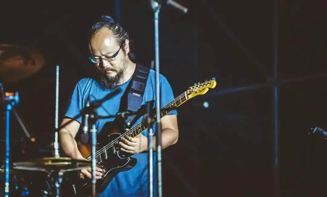 窦唯发布新专辑,网友调侃:这次连专辑名都不认识!