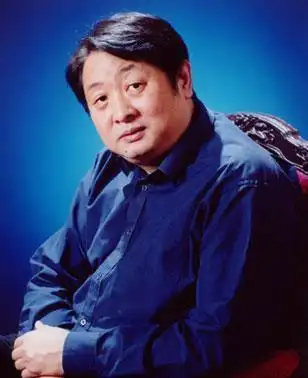 中外电影等),当过文化部外联局的干部,1986年进入北京电影制片厂演员