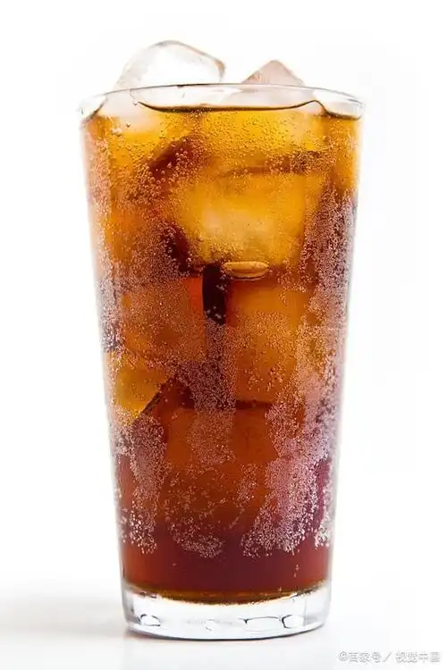 cool[ku:l]adj.凉爽的;酷的