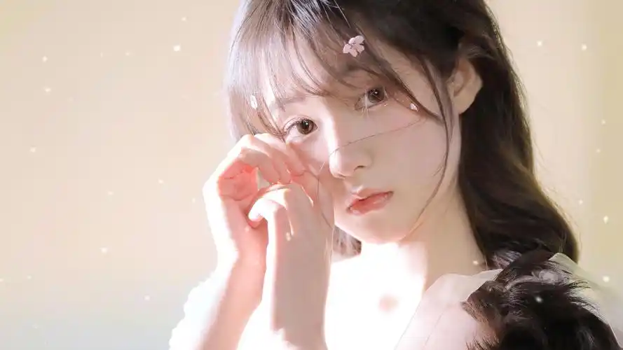 萌哒哒的仙气少女图片-美女壁纸 - 壁纸家