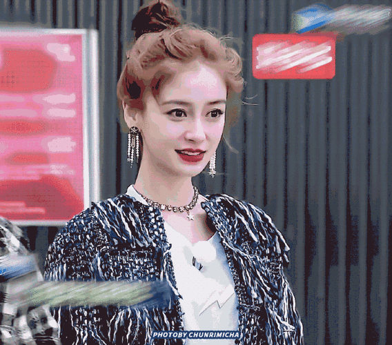 97angelababy  ×  奔跑吧第一季#angelababy##杨颖#看点漂亮小黄毛