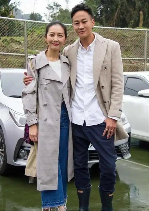 何润东演过的电视剧何润东晒与妻子出游照