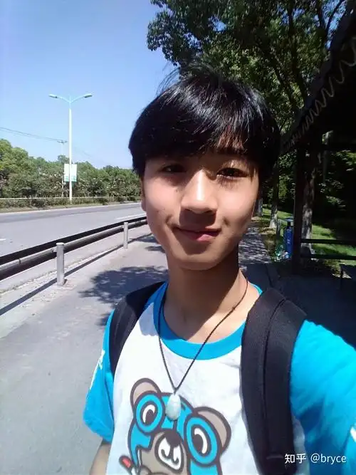 男生素颜能漂亮到什么程度? - 知乎