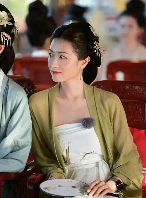 万茜时隔多年再穿古装造型梦回柳如是又被她惊艳到了