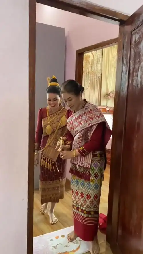 老挝新娘好漂亮～老挝婚礼 老挝 老挝生活 东南亚