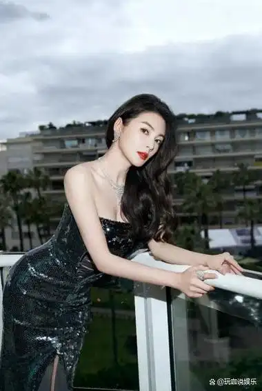 张雨绮早年和陈冠希合照流出看到照片才明白星爷的眼光有多毒