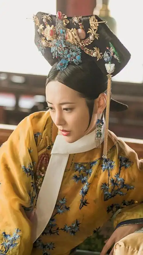 《如懿传》从宫女到皇贵妃的卫嬿婉:她一直很努力进取