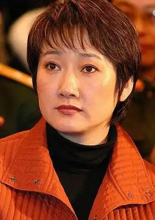 成方圆出场费多少_成方圆经纪人_成方圆个人资料