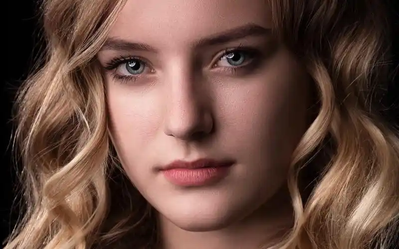 【中字】轻松修出高级时尚人像 ps教程