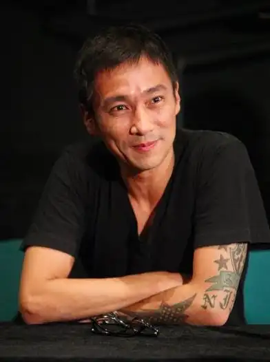 李大齐被曝已结婚现任老婆是苏红低调结婚后默默给周迅送祝福