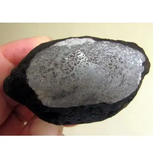 第140样 斑纹黄铁矿--百姓陨石网 meteoritechina.com