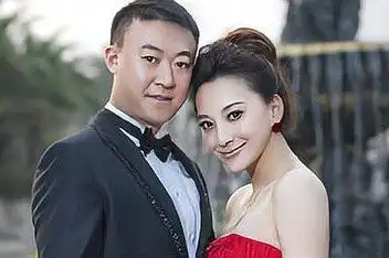 乒乓球名将马琳与女友张雅晴在北京完婚_百度视频搜索