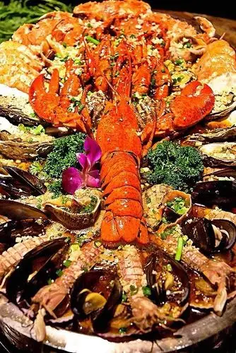 巨无霸海鲜大咖重磅登陆!尚滋味小龙虾海鲜控的首选之地