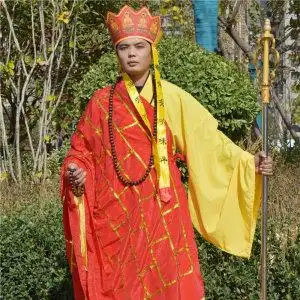 唐僧帽子袈裟图片