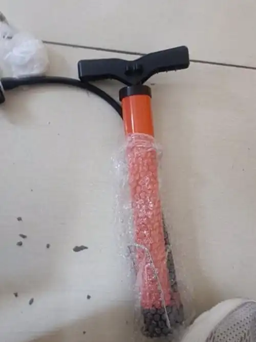 打气筒非常好,买来给公路车打气用的,非常好,尺寸大小合适,使用起