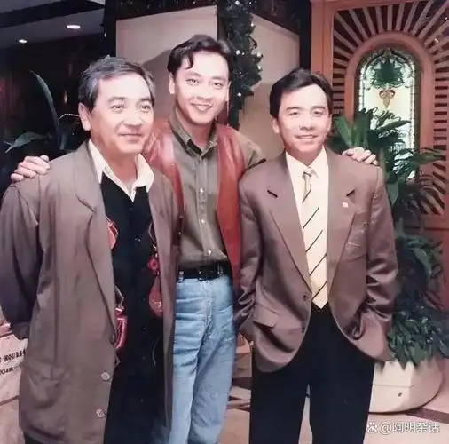 让女人犯花痴的男人从年轻一直帅到老这才是真正的绝世容颜