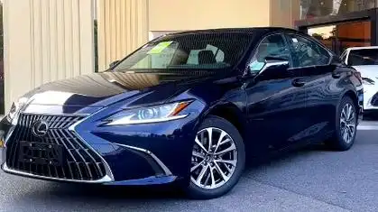 雷克萨斯es宝石蓝色外观是你会选的颜色吗?