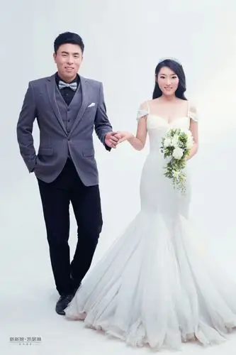 丁冠男与于洋婚纱照