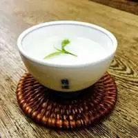 共饮一杯清茶卡通头像 一起喝一杯清茶的头像_微信头像图片大全