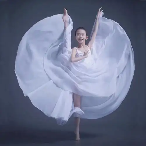古典一片720度白色飘逸半身女童拍照写真舞蹈大摆儿童演出服 原价158