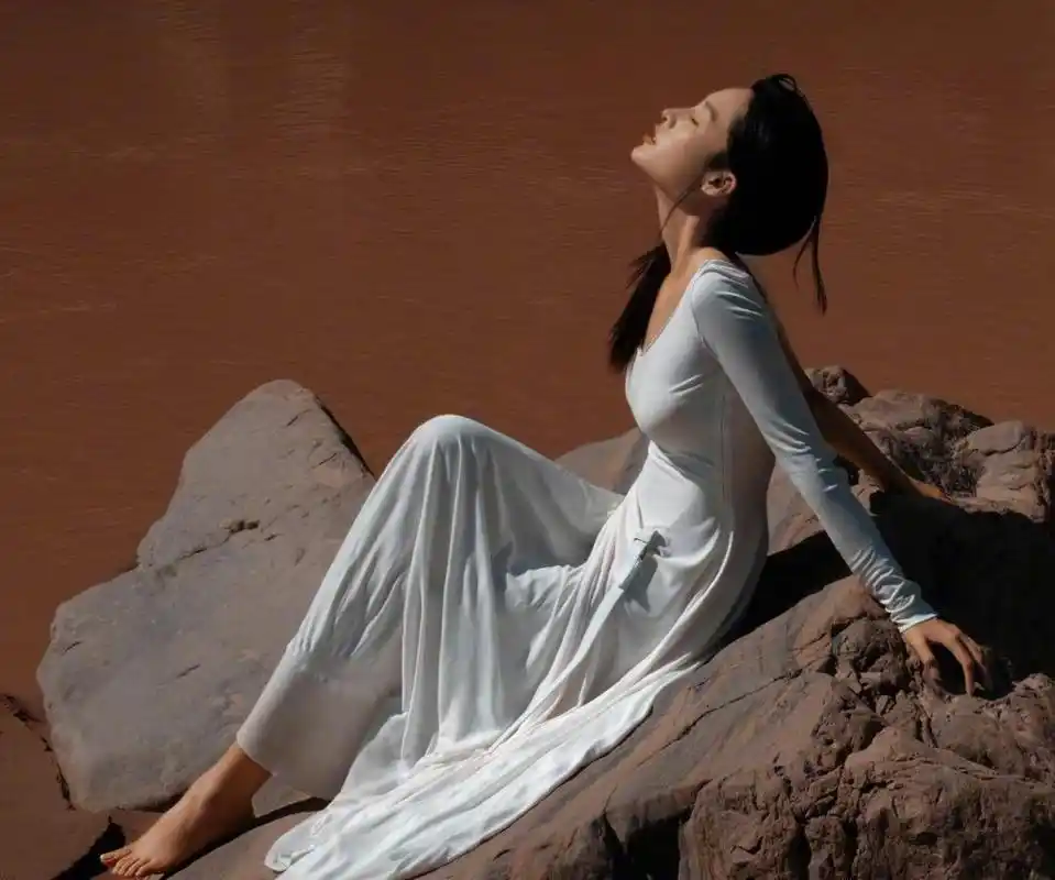 李沁  美腿玉足合集