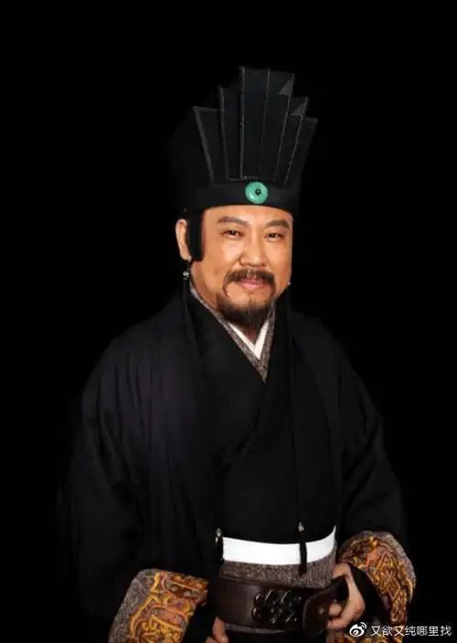 时隔两年,影帝于谦再出新作,红色电影《革命者》未播先火