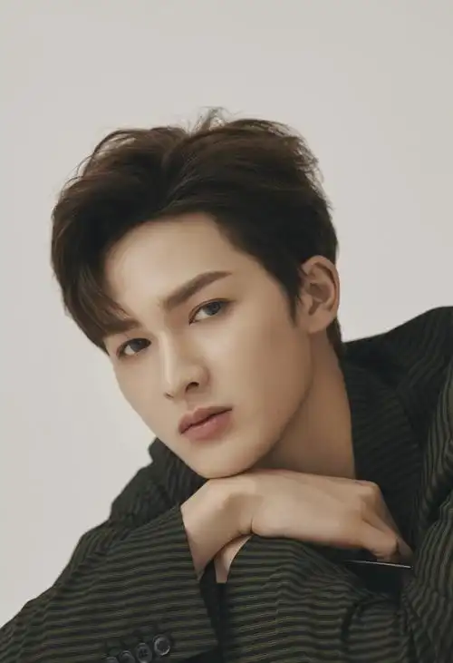 朱正廷帅气精致写真图片,明星,小鲜肉,明星,写真,帅哥,歌手,朱正廷