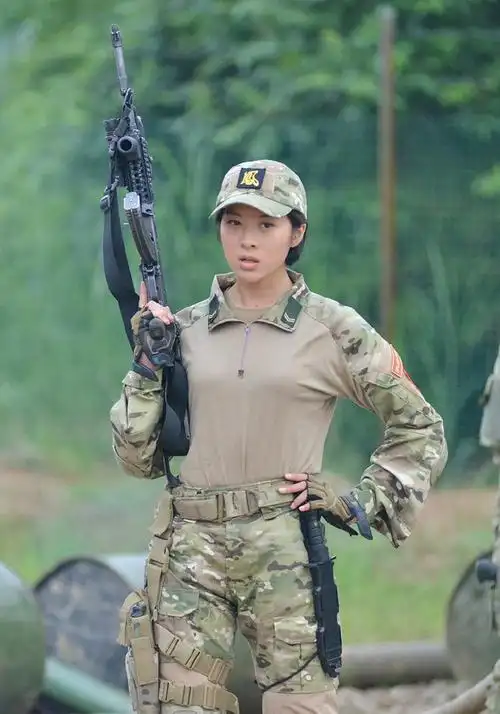 火凤凰特战队员不仅美如天仙还英勇善战你最喜欢哪个