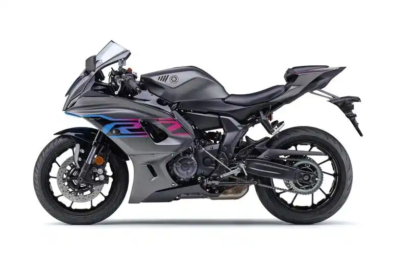 新图案:yamaha 2024 yzf-r7 中型跑车本土版_搜狐汽车_搜狐网