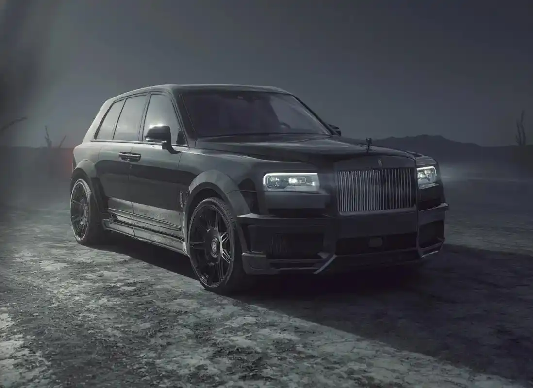 宽体改装劳斯莱斯库里南