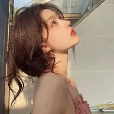 高清好看的2021最潮最火头像女