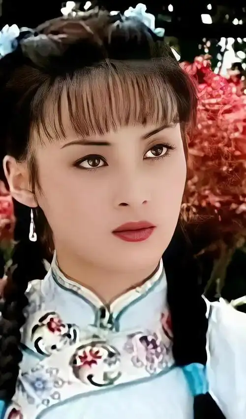 绝美壁纸年轻时的蒋勤勤有多美