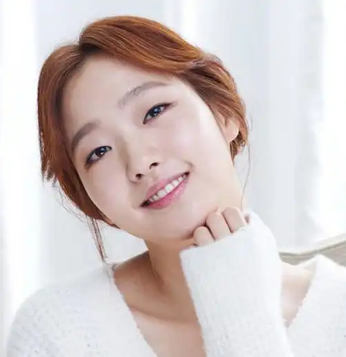 单眼皮小眼睛女生怎么化妆显得眼睛更大更有神? - 知乎