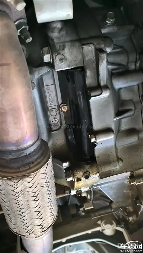 本田冠道曲轴后油封漏油是不是通病