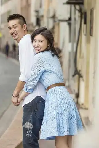 杨子姗老公火了!长得帅有才华脾气好,网友:我梦都不敢这么梦