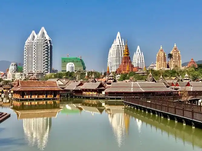 美丽的旅游小镇——西双版纳告庄西双景