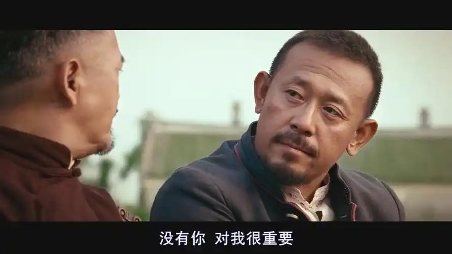 p>《让子弹飞》是由 a target="_blank" href="/item/姜文/1168186"