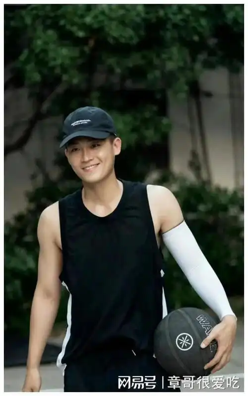 谢霆锋眼光真毒!看完4集欧豪新剧,终于明白当年海清真不是作秀