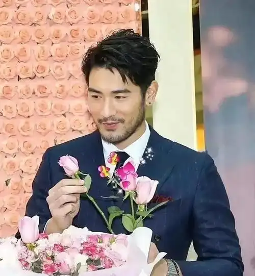 心中的焦俊艳高以翔,温暖自己年轻的心,引起网友热议|焦俊艳|爱情剧