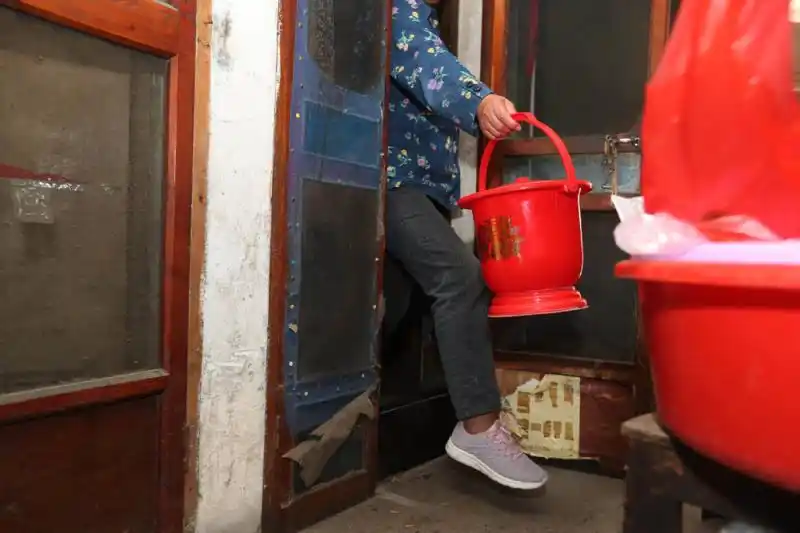 静安40幢老楼将拆除,上海市最大旧住房重建项目签约生效_上观新闻