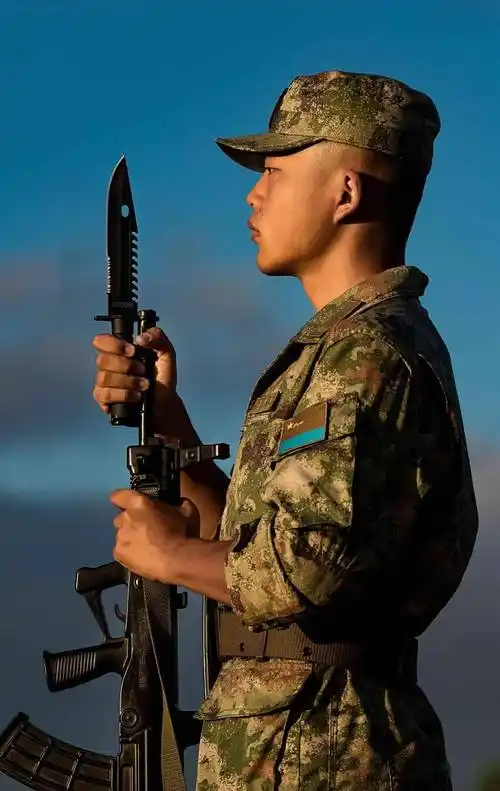 酷图|退伍老兵,这组纪念青春的照片请查收_军营_上等兵_部队