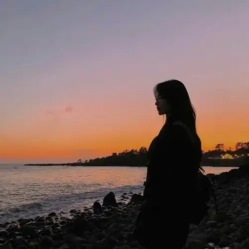 你逆光而來1000_1000