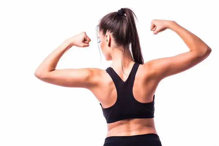 健身_运动_女孩_背影_训练_白色背景_图片大全—全景创意图库