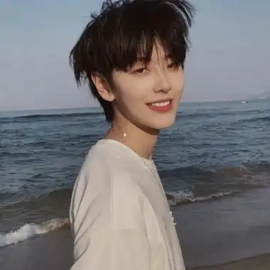 高清干净好看的风景真人男头像 简单大方的有意境帅哥qq头像_男生头像