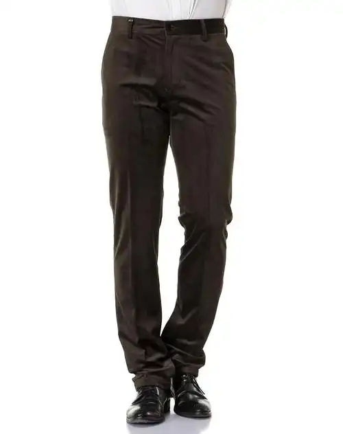 暗灰绿色稳重时尚斜口袋长裤