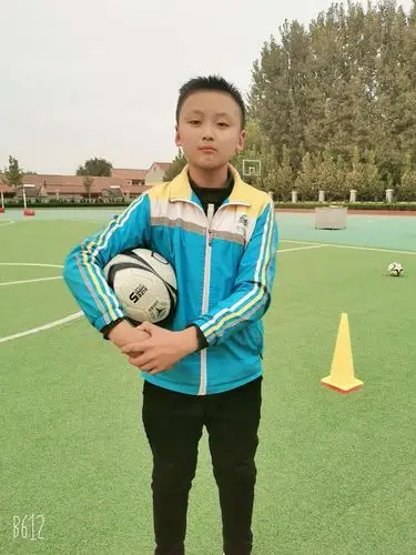 年级二班 - 美篇 写美篇每个学校每个班级都会有几个喜欢踢足球的男生