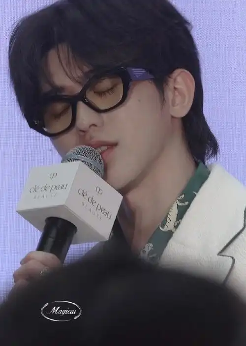 可爱小99,实在可口    #蔡徐坤#ride or die -蔡徐坤